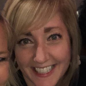 Meet your Posher, Neely